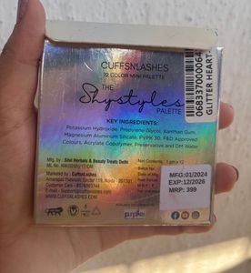 New - Glitter Eyeshadow Pallete (new &amp; unused)