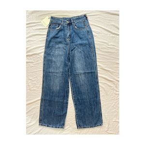 WOMEN JEANS