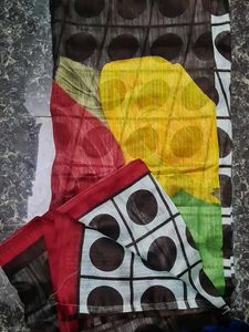 Multicolored Dot Floral Printed Saree