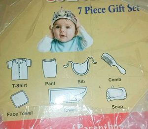 Little Hub Gift Set For New Born Babies