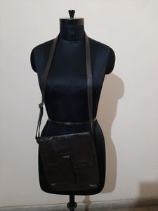 Women Slingbag