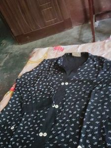 Vintage Floral Button-Down Top