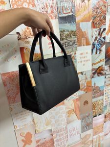 Black Matte Classy Handbag