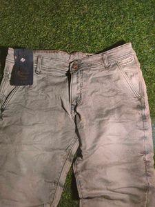 Funky Distressed Jeans Slim Fit Cross Pocket