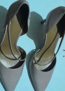 Charles And Keith