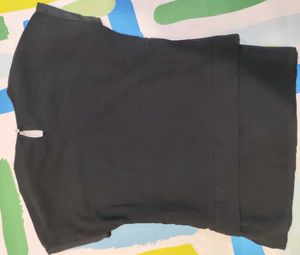 Chic Black Sequin Party Top – Size S |