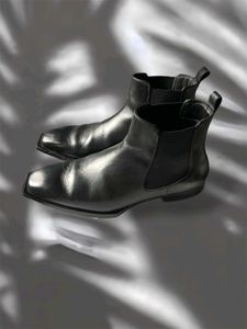 Black Leather Chelsea Boots
