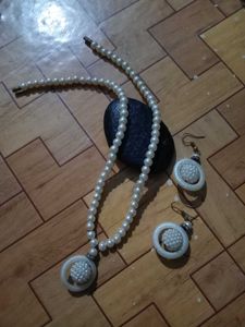 2 Unique Necklace &amp; Earring Set