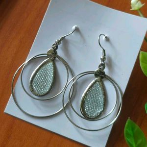 🆕 Round Drop Earrings