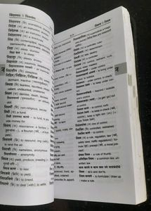 Marathi To English Chaus Dictionary