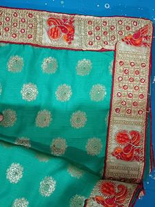 Saree With Heavy Border