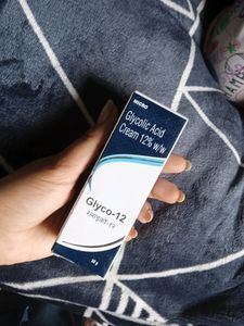 Glycolic Acid For Clearing Dark Skin