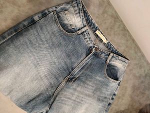 High-waist Denim Jeans