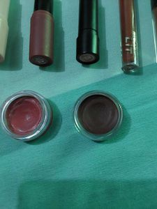 combo of nude lipsticks and blushes