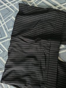 Negotiable Woman Skinny Black Formal Pants Stretch