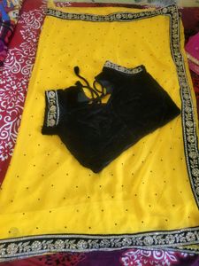 Full heavy border yellow saree for haldi
