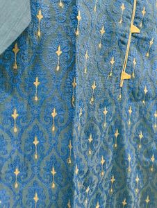 Elegant Blue Embroidered Kurta