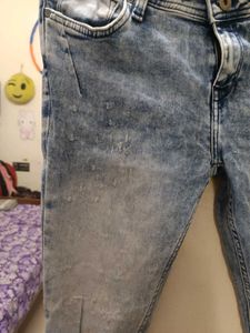 Lee Cooper slightly ripped jeans.