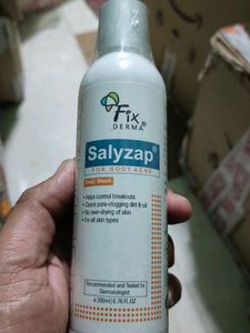FIX DERMA BODY WASH