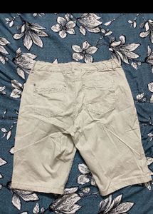 Bandolino Women&#39;s Riley RelaxedFitBermuda Short