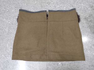 Y2k Fur And Buckle Detail Pocketed Mini Skirt