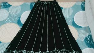 It&#39;s Very Beautiful Kurti And Gaun