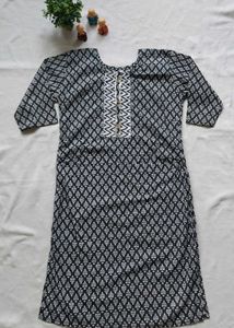 Black &amp; White Kurta Set