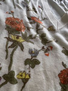Floral Print Cropped Knit Top