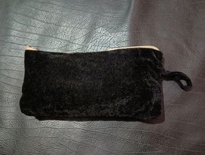 Women's Black Velvet Purse 👛 With Chain
