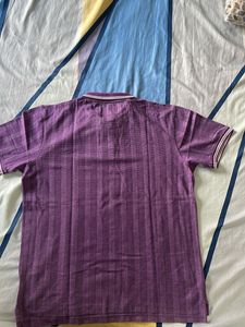 Van Heusen L Size t Shirt