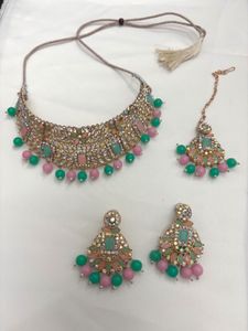 Elegant Jewelry Set