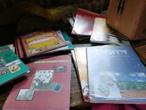 NCERT UPSC Hindi medium 10 Books set Part 1 from 6 to 10 Name: NCERT UPSC Hindi medium 18 Books
