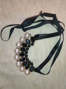 White Pearls Necklace
