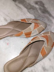 Women Belies Sandal