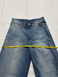 classic baggy jeans