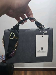 Handbag