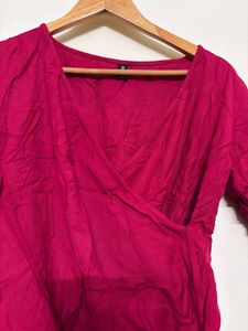 Red Short Sleeve Top