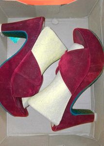 Sparx Burgundy Heels - Size 7