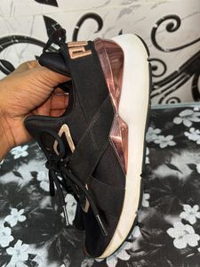 Puma Women&#39;s Muse X3 Pastel Sneaker