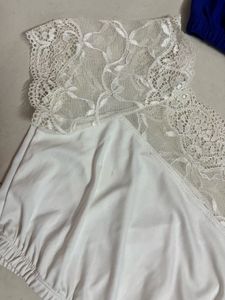 Lace Detail Crop Top - Set of 2