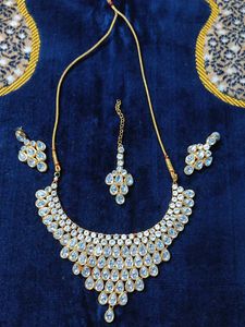 Elegant Jewelry Set