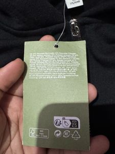 H&amp;M Black Zip-Up Hoodie