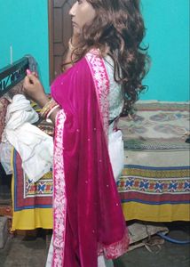 Elegant Purple &amp; White Saree With Blouse