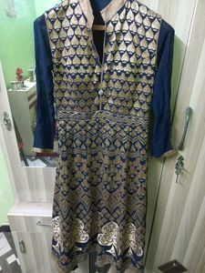Nevey blue 💙 Embroidered Kurta