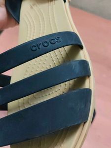 Crocs Women&#39;s Sandals