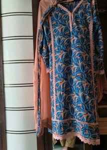 Lace Detailing Kurta Set