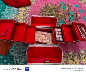 Vanity Box