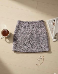 Chic Tweed Mini Skirt