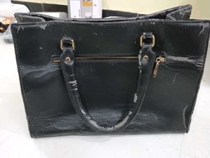 Allen Solly Women Handbag(black)