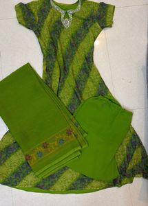 Green Kurta Set